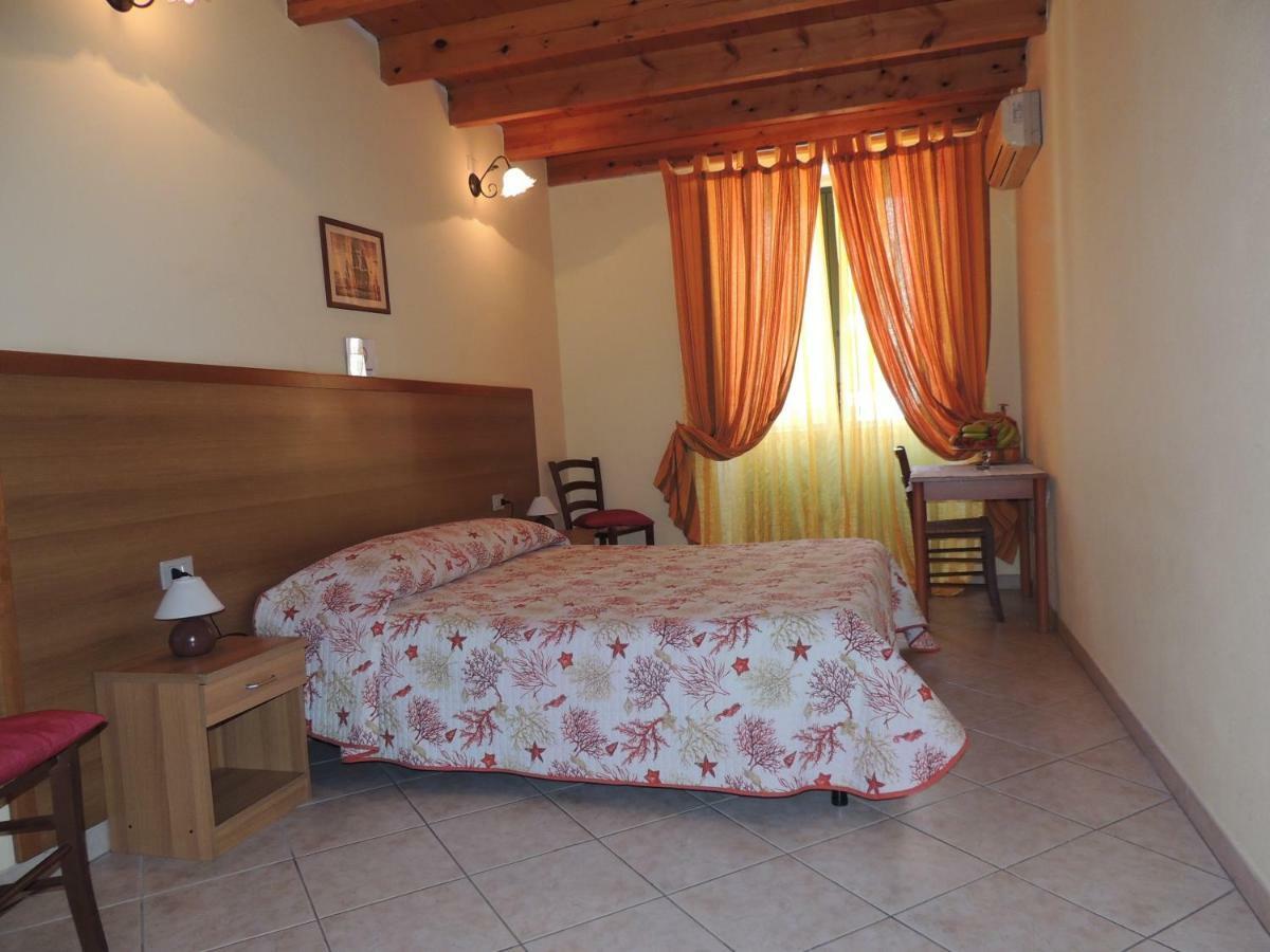 La Marina Bed & Breakfast Cagliari Dış mekan fotoğraf